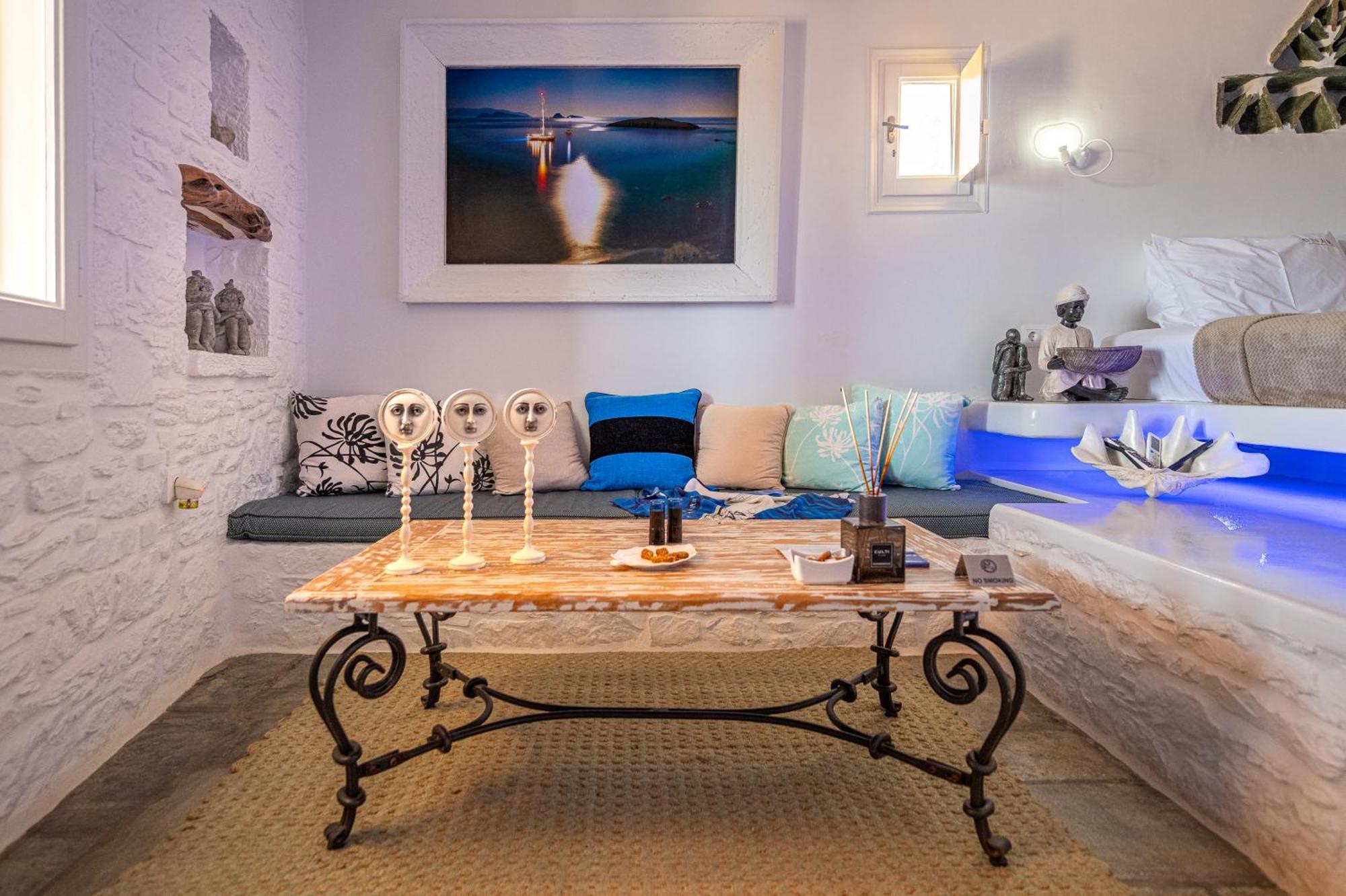 Onar Suites & Villas カラボスタシス エクステリア 写真